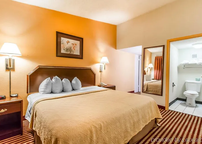 Rodeway - Normal West 3* Bloomington