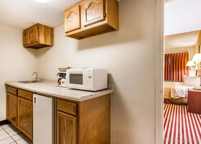 Inn Rodeway - Normal West Bloomington