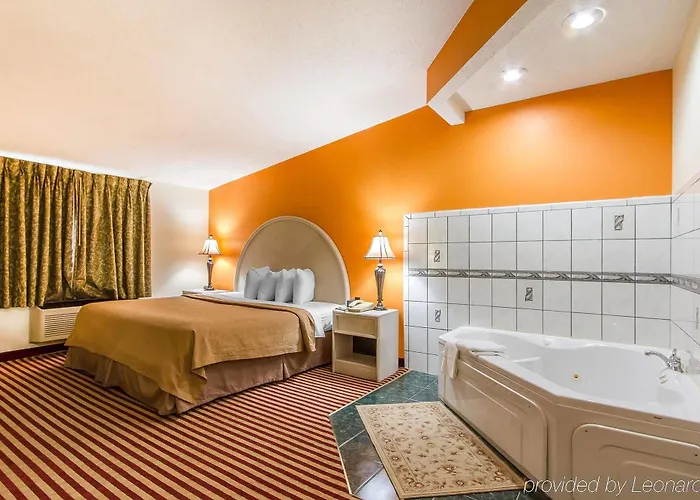 Rodeway - Normal West 3* Bloomington